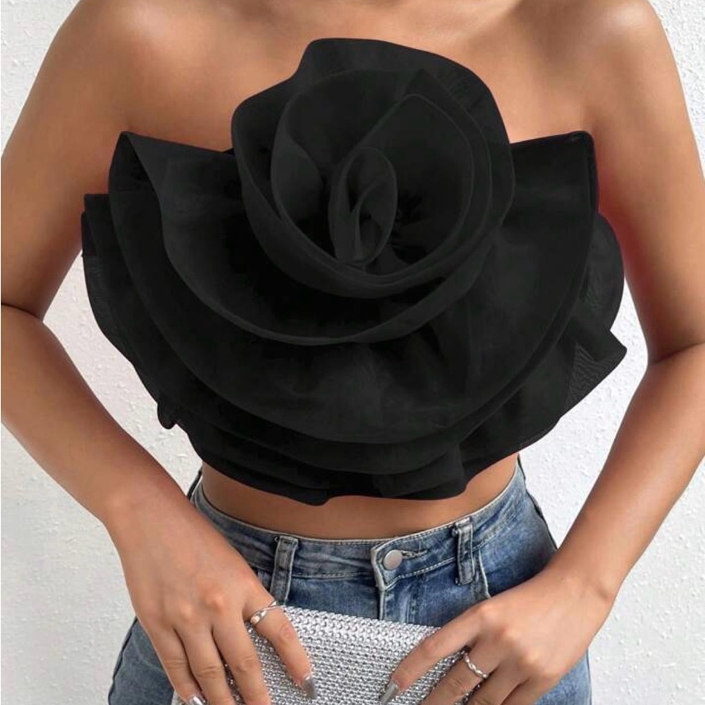 SHEIN Elegant Black Ruffled Crop Top - Picture 4 of 5
